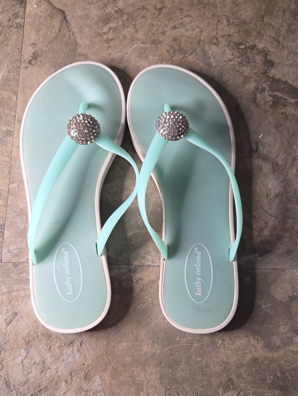 kathy ireland Mint Green Jelly Sandals with Rhinestone Accent, sz 40 Aka 9.5 US